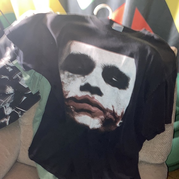 Jacket, joggers, and two shirts. Large - Picture 4 of 4